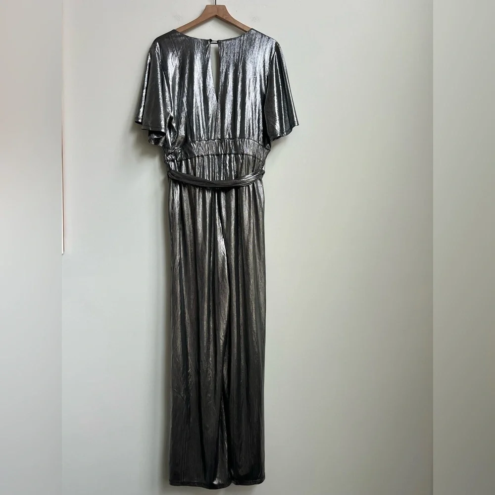 Refinery29 x ELOQUII disco hipster Party Silver Metallic V-Neck Jumpsuit R29 14 - Picture 13 of 16